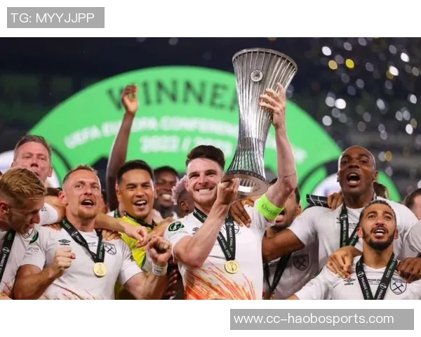 姆希塔良回忆夺冠时刻与穆帅热情拥抱罗马基地满是欧协联奖杯荣耀 姆希塔良回忆夺冠时刻与穆帅热情拥抱罗马基地满是欧协联奖杯荣耀