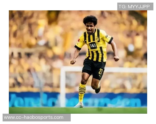 巴萨关注多特前锋吉拉西明夏解约金降至5000万欧元