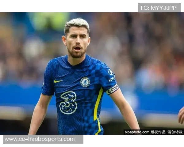 福法纳表现糟糕两次失良机送点球评分仅58引发热议