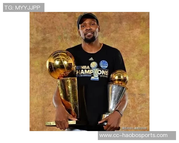 杜兰特新赛季表现抢眼场均30分6板助球队争胜